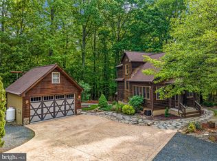 16014 Tiffany Ln, Haymarket, VA 20169