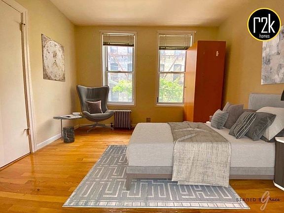 3rd image of 31-38 35th St #2R