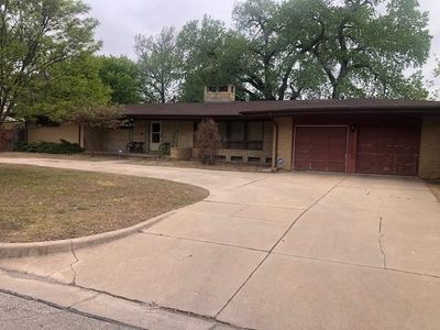 1955 N Madison Ave, Wichita, KS, 67214