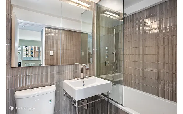 Rented by Douglas Elliman | media 8