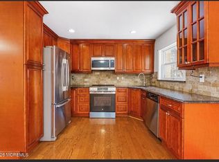 10 Cambridge Drive, Jackson, NJ 08527