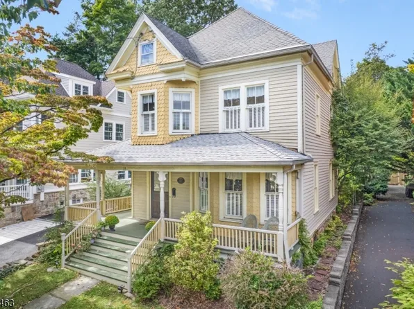 35 Maple Ave, Madison Boro, NJ 07940