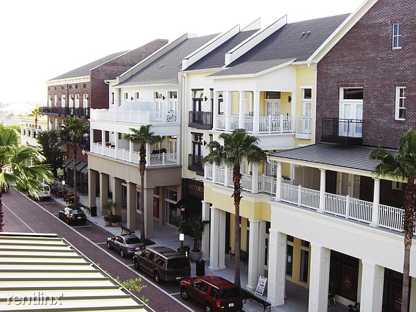 2nd image of 4820 New Broad St
