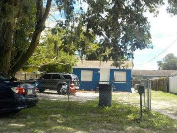 8803 N Mulberry St, Tampa, FL 33604