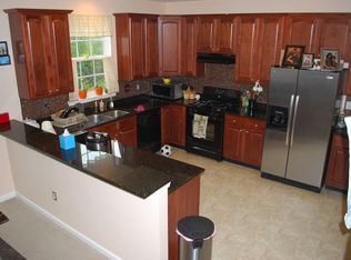 2311 S Front St, Allentown, PA 18103