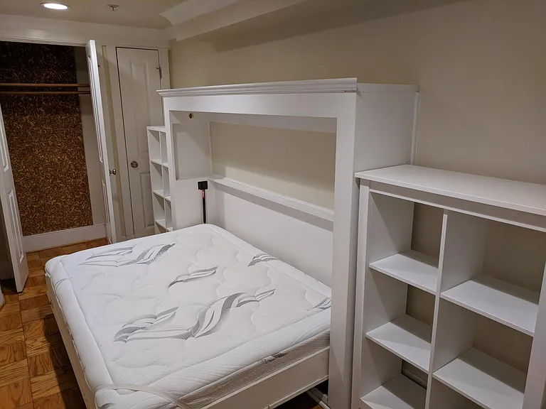 full size bed