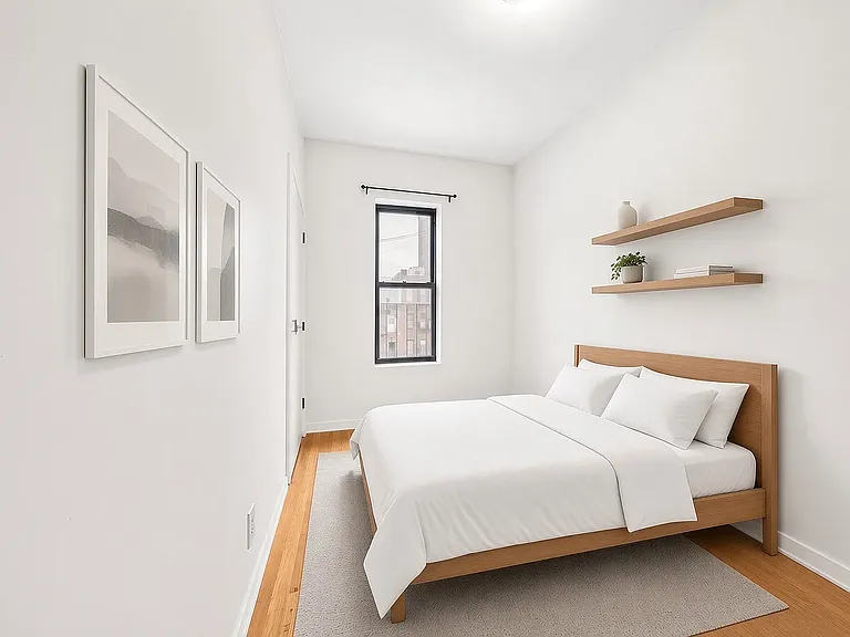 328 E 14th St #30 — Photo 4