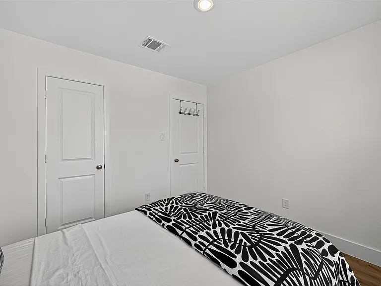 27615 Seascape Village Dr — Photo 27