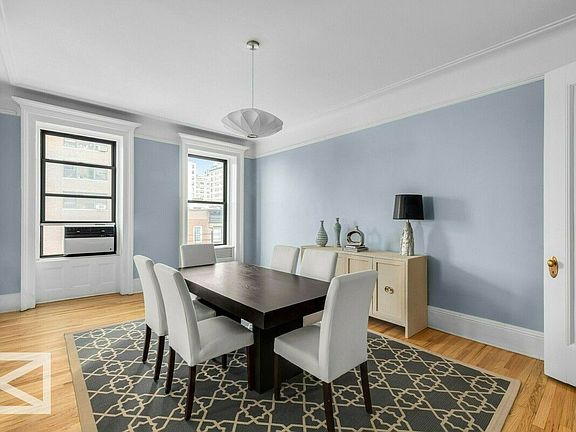 4th image of 26 E 81st St APT 5N