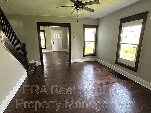 3rd image of 1225 Woodside Blvd #1225