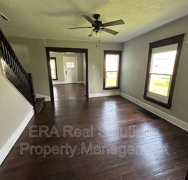 1225 Woodside Blvd #1225 — Photo 3