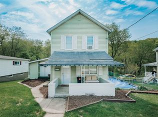 371 1st St, Ernest, PA 15739