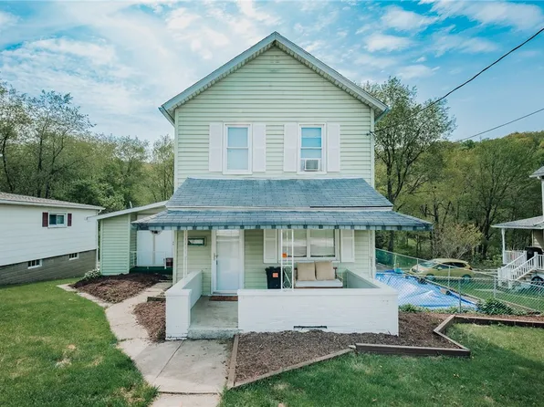 371 1st St, Ernest, PA 15739