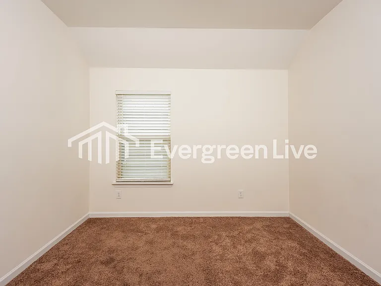 4837 Cove Ln — Photo 11