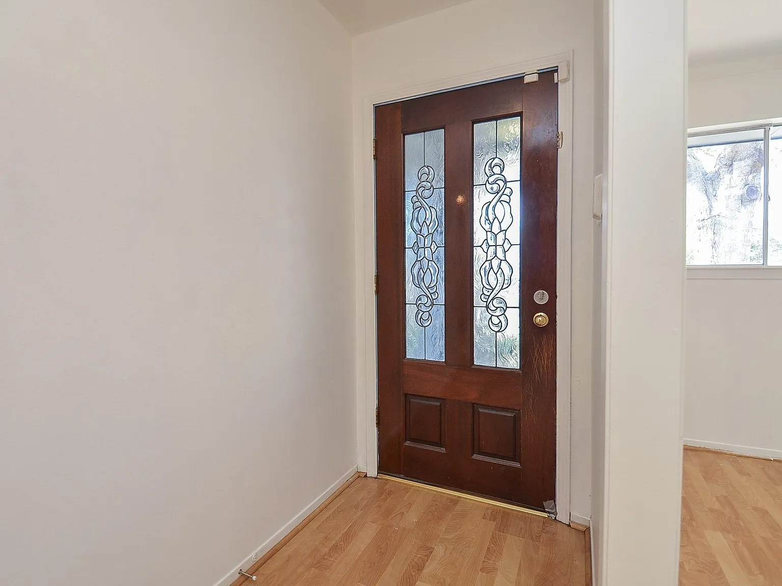 3 bed, 2.0 bath, 1642 sqft, $1,800 — Photo 4