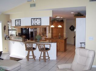 1203 Kings Way, Naples, FL 34104