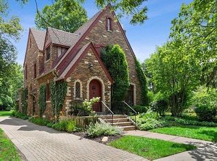 3023 W Ardmore Ave, Chicago, IL