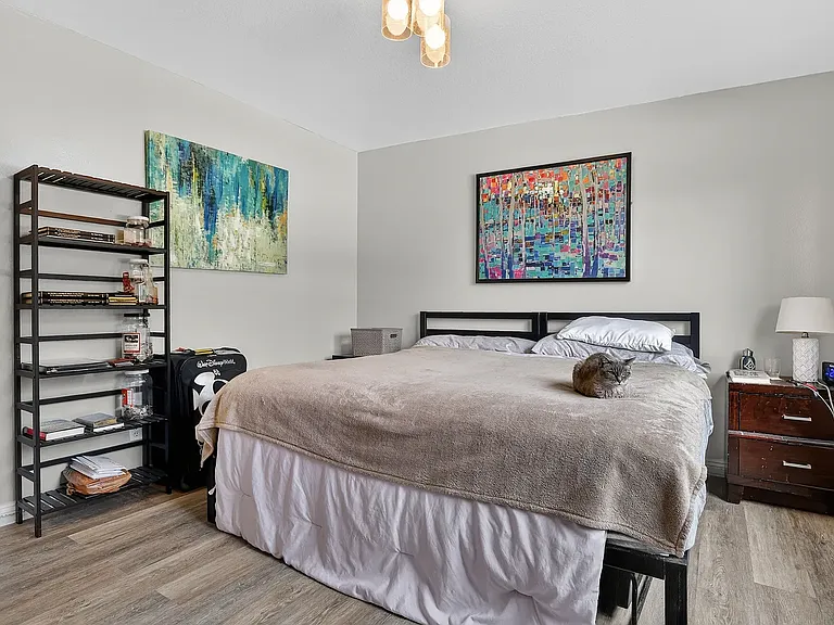 212 E Avenida De Los Arboles — Photo 16