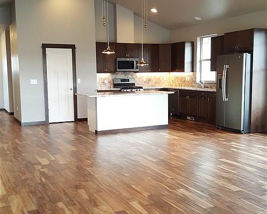 4th image of 4102 Sunstone Dr