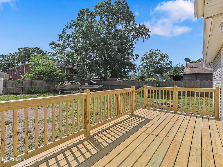 477 Glenwood Ave — Photo 12