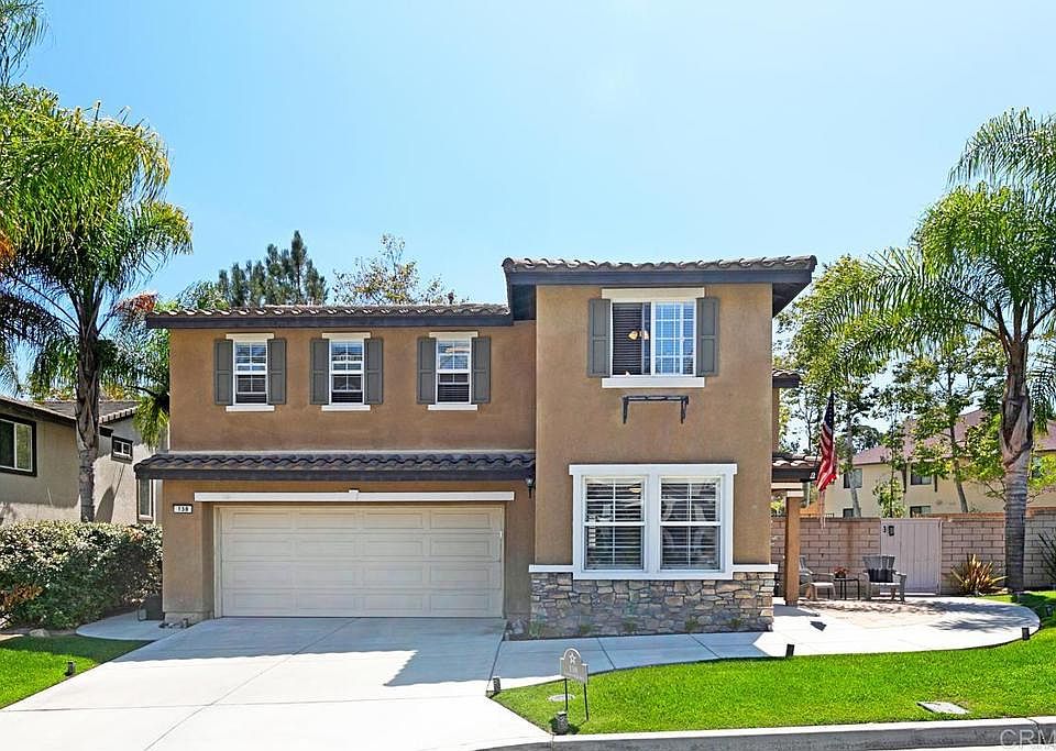 1st image of 138 Canyon Creek Way