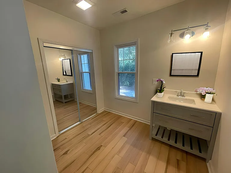 1809 Chestnut Ave #1809 — Photo 8