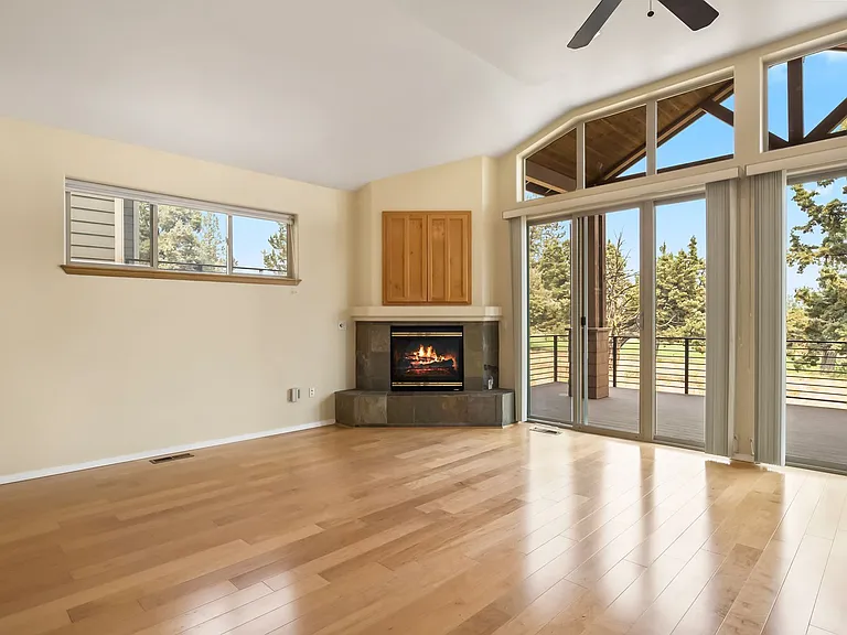 8464 Forest Ridge Loop — Photo 6