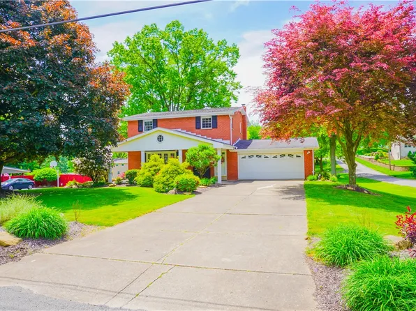 127 Stickle Rd, Beaver Falls, PA 15010