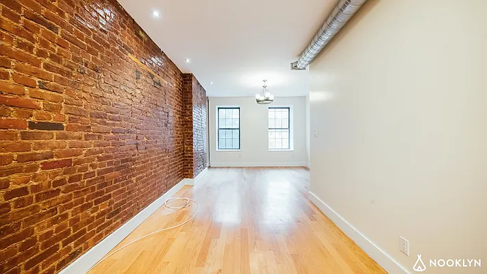 Rented by Nooklyn NYC LLC | media 3