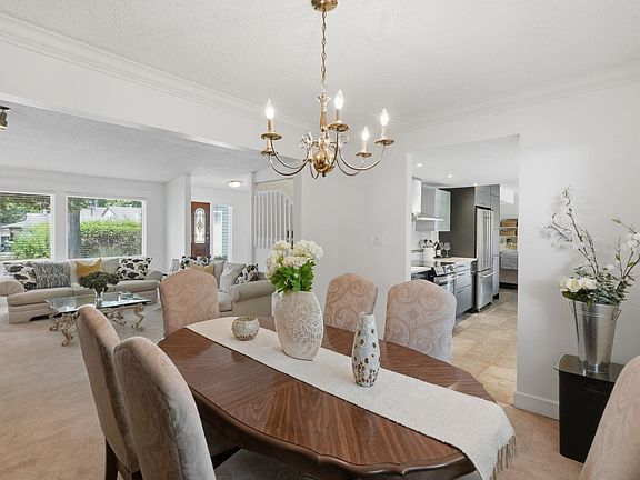 3rd image of 11242 Prospect Dr