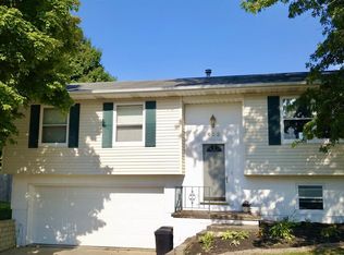 603 11th Ave, Hampton, IL 61256
