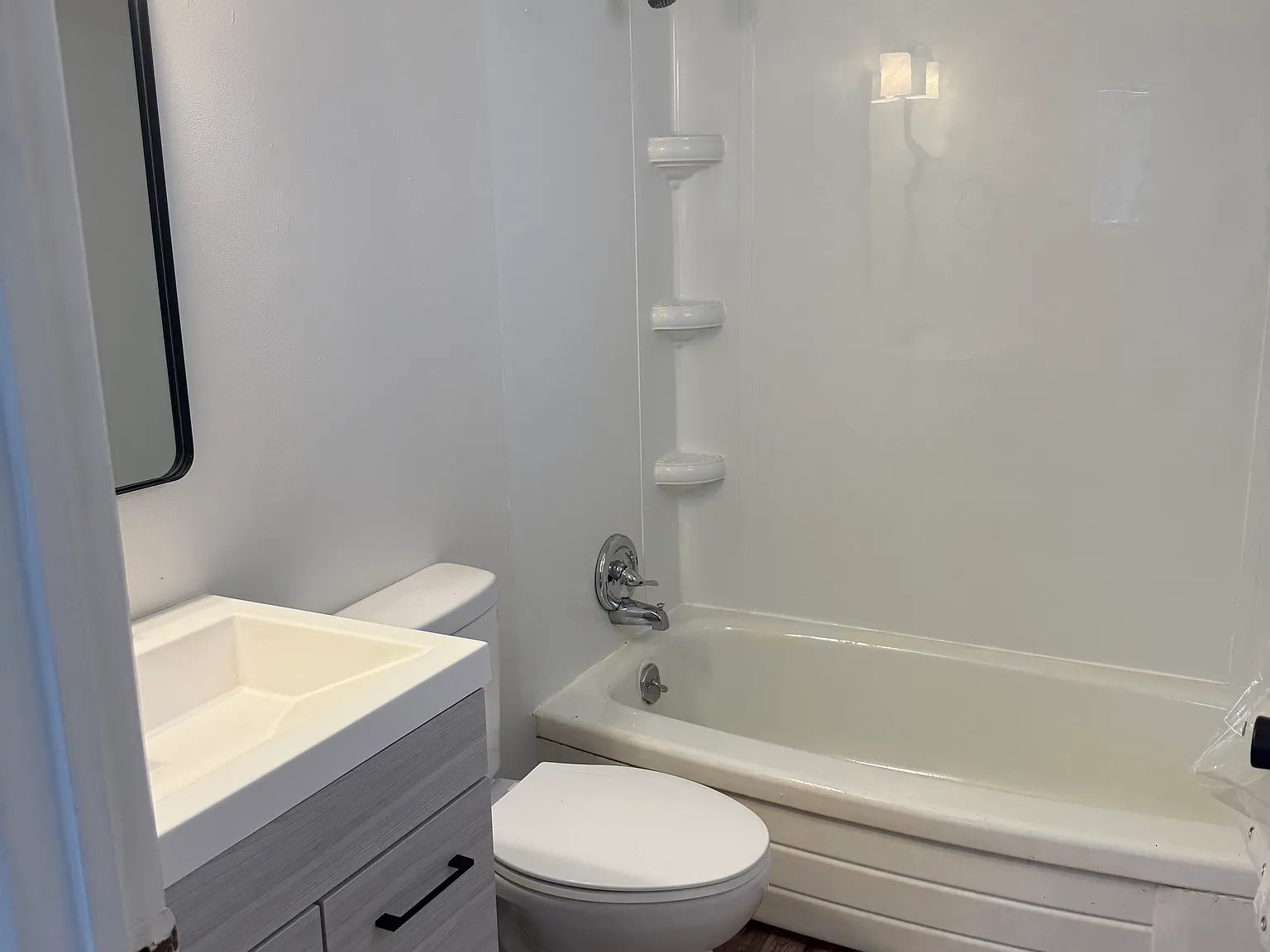 1 bed, 650 sqft, $950 — Photo 3
