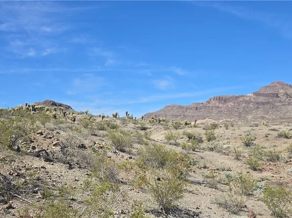 8 Carter Ln, Oatman, AZ 86433