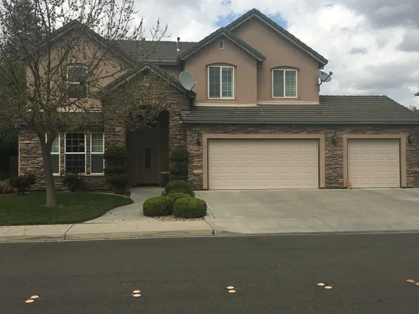 2815 Castleview Dr, Turlock, CA 95382