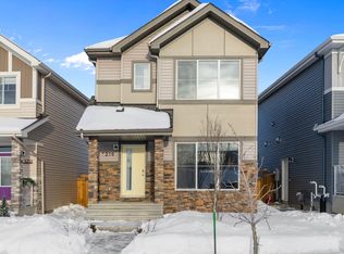 5210 Lark Cres NW, Edmonton, AB T5S 0S3