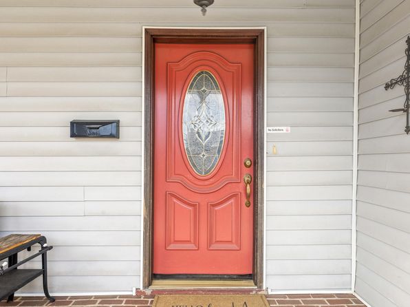 16 Taylor Ave, Winchester, KY 40391