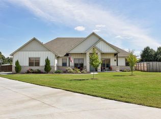 2700 Del Corso Ave, Yukon, OK 73099