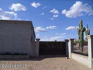 4th image of 6711 E Dale Ln
