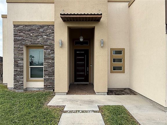 3rd image of 4605 Espada Grande Ave