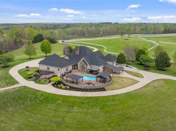 265 Phillip Henderson Rd, Rutherfordton, NC 28139