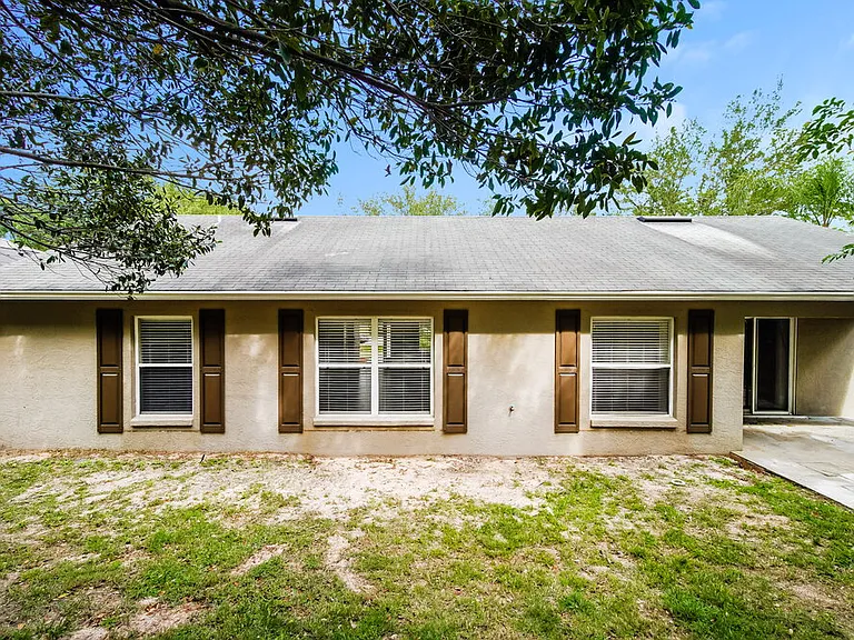 605 Cherry Laurel St — Photo 15