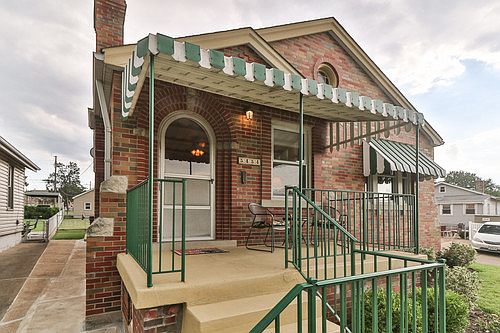 3rd image of 5454 Elizabeth Ave