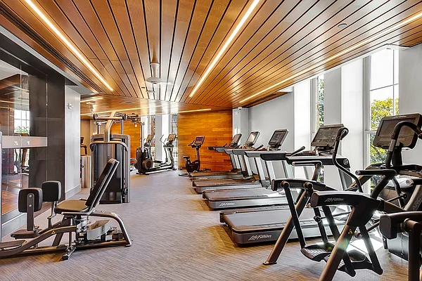 Rented by Bozzuto Management | media 12