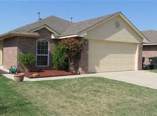 920 Beaumont Sq, Norman, OK 73071