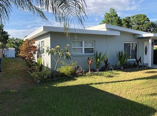 1006 3rd Ave NW, Largo, FL 33770