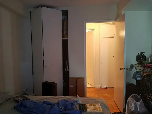 Rented by Manhattan Apartment Organization | media 49