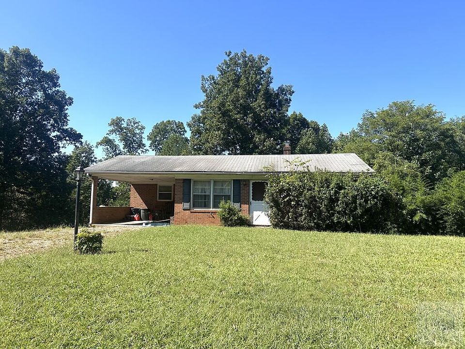 1st image of 128 Pinewood Ln