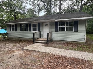 1218 Flamingo Dr, Salisbury, MD 21801