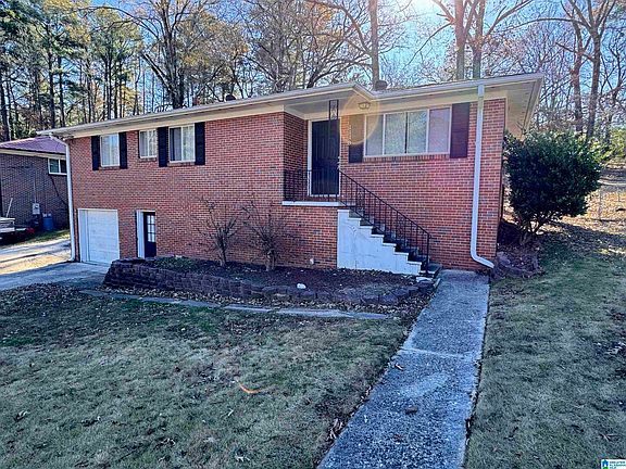 2nd image of 1113 Little John Ln