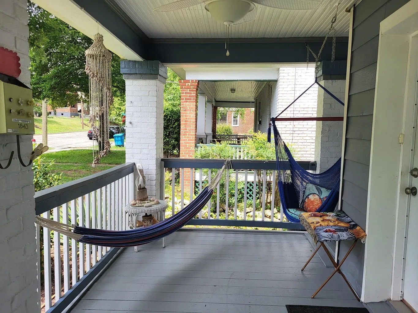 1843 Oxford Ave SW — Photo 2